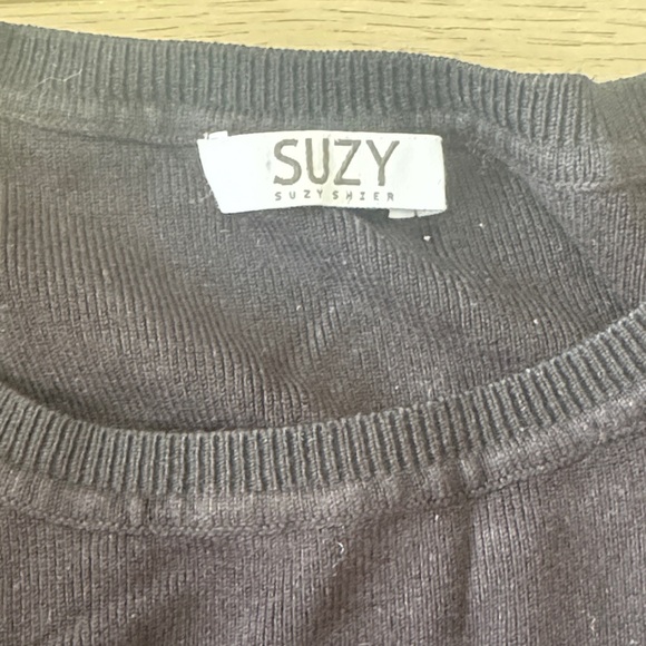 Suzy Shier Black Knit Top - Picture 2 of 3